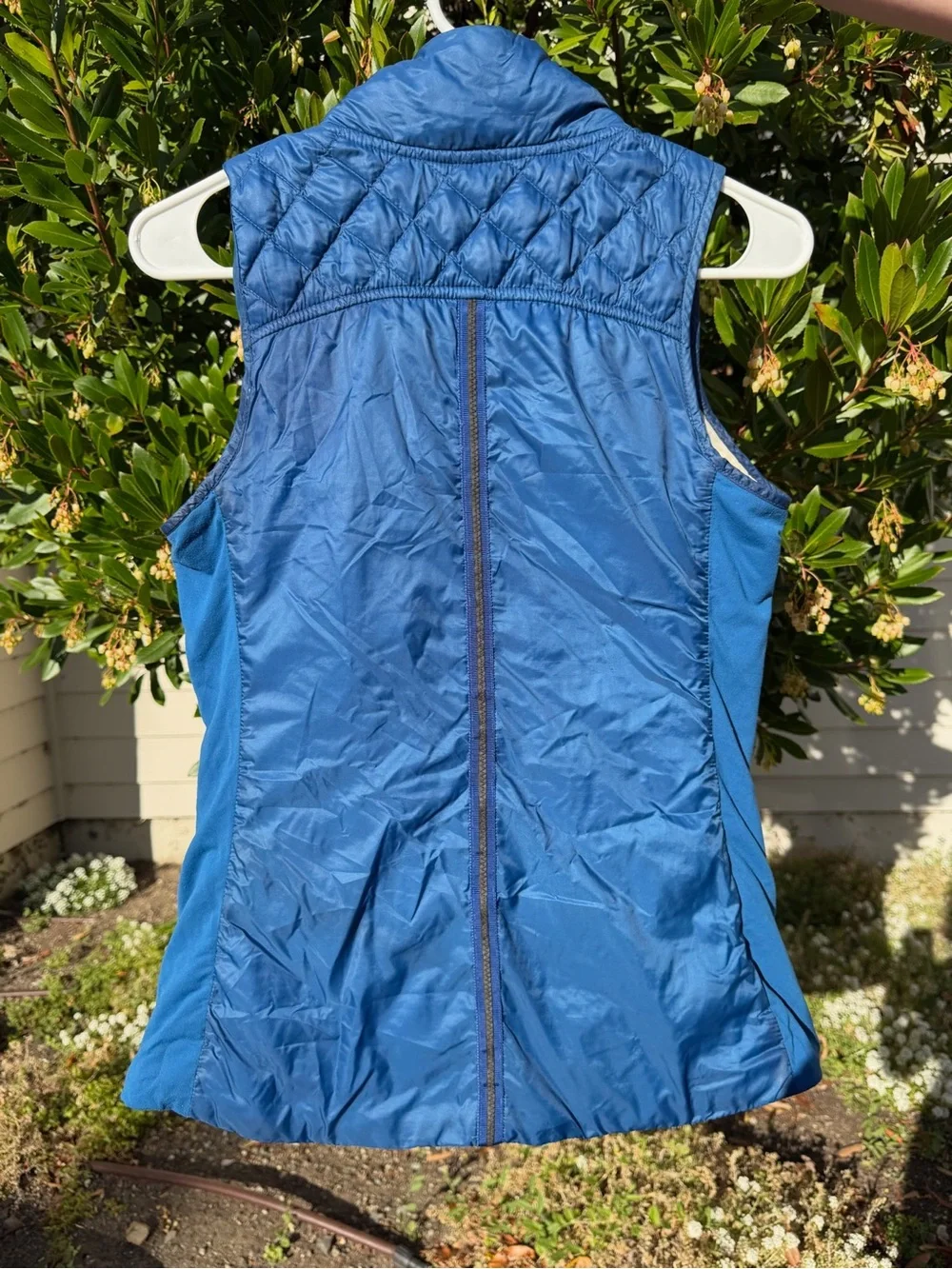 lululemon athletica sleek sleeveless